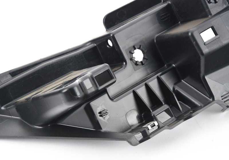 Soporte derecho OEM 51433420864 para BMW Z4 E86. Pieza original BMW. Ideal para fijación interior, parte de la moldura de los pilares A, B o C.