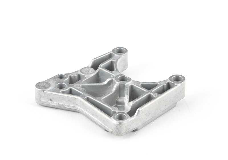 Assisted steering pump support OEM 32417799209 for BMW E90, E90N, E91, E91N, E92, E92N. Original BMW.