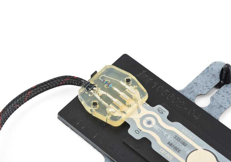 Passenger Seat Detection Sensor Mat for BMW F20, F21, F22, F23, F45, F46, F87, F30, F31, F34, F35, F80, F32, F36, F82, F83, I01, F48, F49, MINI F54, F55, F56, F57, F60 (OEM 65779284594). Original BMW