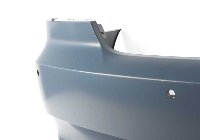 Parachoques trasero imprimado OEM 51127161499 para BMW E92, E93. Compatible con versiones 316i, 320d, 320i y 320d xDrive. Original BMW.