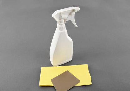 Kit de instalación para película protectora de pintura OEM 51912410645 para BMW E81, E82, E87, E88, F20, F21, F45, F46, E90, E91, E92, F30, F31, E60, E61, F07, F10, F11, G30, G31, G38, G32, E65, F01, F02, E84, F48, E83, F25, E53, E70, E71, E85. Ori