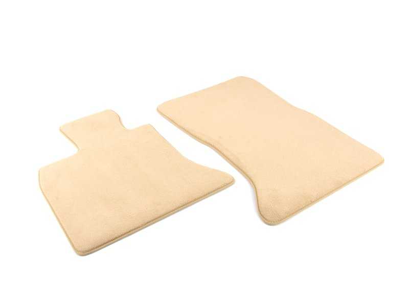 Carpets pour BMW F07N (OEM 51477353714). BMW d'origine
