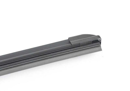 Juego de limpiaparabrisas delanteros OEM 61615A27D68 para BMW X1 F48, F48N, F49, F49N. Visibilidad perfecta incluso a alta velocidad y con mal tiempo. Original BMW.