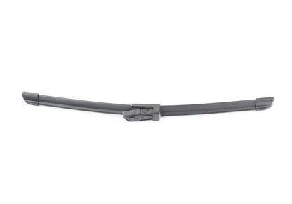 Juego de limpiaparabrisas delanteros OEM 61615A27D68 para BMW X1 F48, F48N, F49, F49N. Visibilidad perfecta incluso a alta velocidad y con mal tiempo. Original BMW.