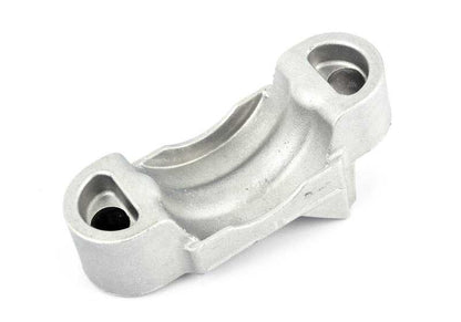 Soporte inferior estabilizador OEM 37106869956 para BMW F07, F10, F11, F06, F12, F13, F01, F02. Original BMW.