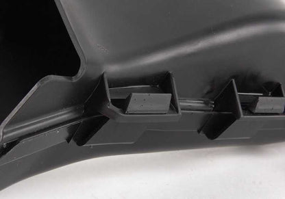 Conducto de aire de freno delantero derecho OEM 51747121570 para BMW E90, E91. Original BMW.