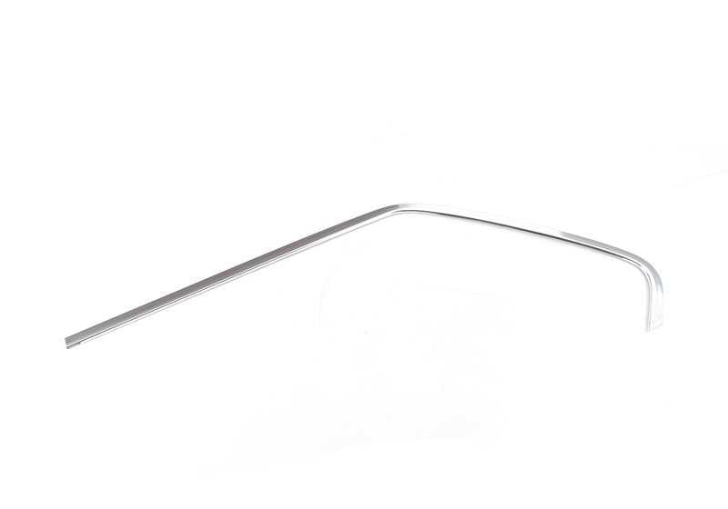 Moldura lateral izquierda OEM 51341872319 para BMW E28. Pieza original BMW.