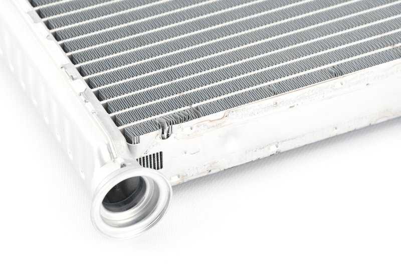 Radiateur de chauffage OEM 64119229486 pour BMW F20, F21, F22, F23, F87, F30, F31, F34, F80, F32, F33, F36, F82, F83. BMW d'origine.