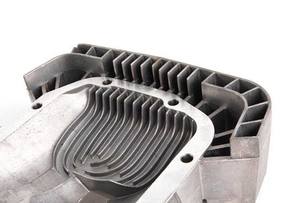 Tapa de diferencial trasero (Getriebedeckel) OEM 33112282482 para BMW E46 M3 (incluido M3 CSL). Original BMW.