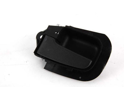 Maneta interior puerta izquierda OEM 51211977539 para BMW E36 {316i, 318i} todos los modelos compatibles. Color negro. Repuesto original BMW.