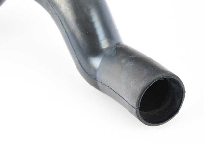 Canal de llenado inferior OEM 61668352902 para BMW E38. Original BMW.