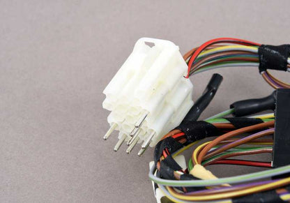 Cableado retraso luz interior OEM 61121380379 para BMW E30. Original BMW.