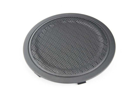 Rejilla altavoz OEM 51417424739 para BMW F52, F48, F49. Original BMW.