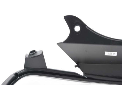 Marco derecho de piloto trasero imprimado OEM 51717167526 para BMW Z4 E85 {2.0i, 2.5i, 2.5si} (2005-2008). Original BMW.