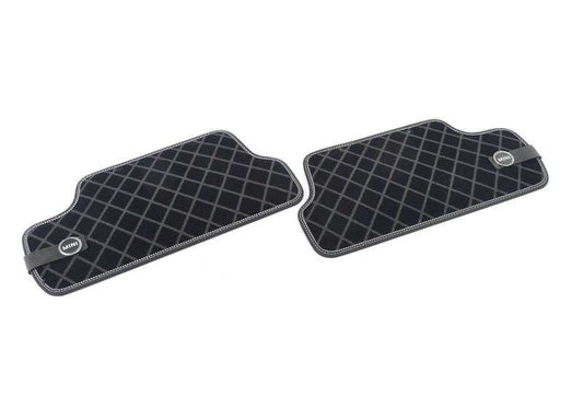 Alfombrillas traseras tejido Essential Black OEM 51472411344 para MINI Cabrio F57, F57 LCI, F67. Original MINI.