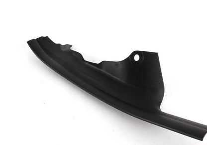 Protector de umbral trasero derecho OEM 51477146346 para BMW E90, E91. Original BMW.