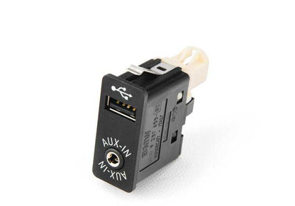 USB/ORIGINAL AUX BMW OEM 84109237653 for BMW E81, E82, E87, E88, E90, E91, E92, E93, E60, E61, F07, F10, F11, E63, E64, F06, F12, F13, F01, F02, F04 , E84, F25, F26, E70, E71, E72, E89.