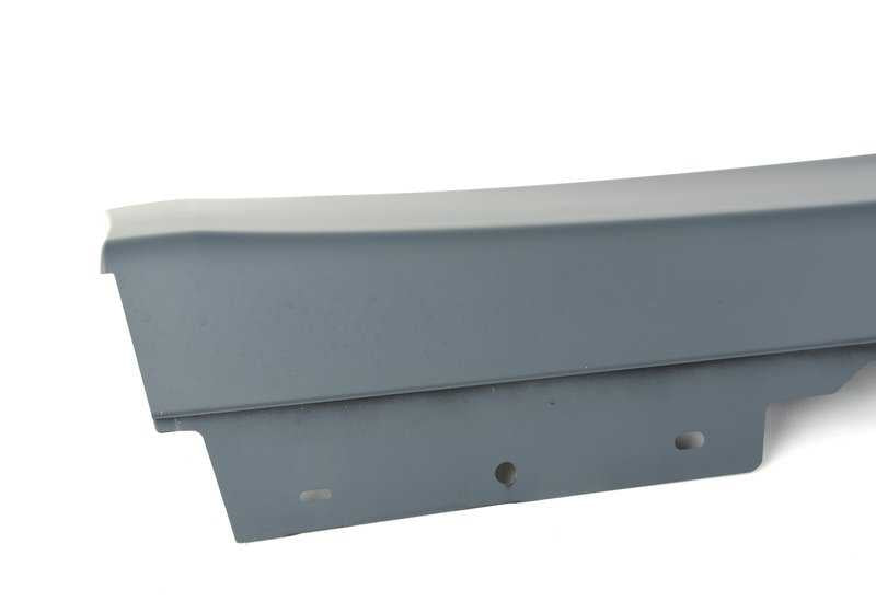 Moldura lateral derecha imprimada OEM 51777374614 para BMW F36. Original BMW.