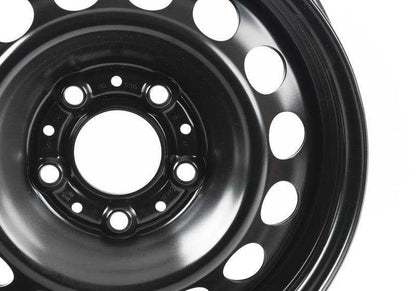 Llanta de acero negra Classic-Styling 15" OEM 36111095007 para BMW E36, Z3. Compatible con modelos con llantas de 15 pulgadas. Original BMW.
