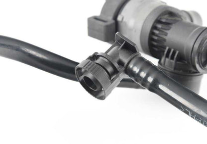 Válvula de purga del sistema de evaporación (EVAP) con manguera OEM 13907636143 para BMW F20, F21, F22, F23, F30, F31, F34, F32, F33, F36, F07, F10, F11, E84, F25, F26, F15, F16, E89. Original BMW.