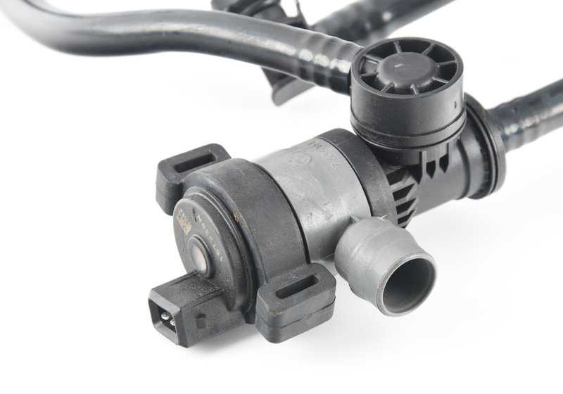 Válvula de purga del sistema de evaporación (EVAP) con manguera OEM 13907636143 para BMW F20, F21, F22, F23, F30, F31, F34, F32, F33, F36, F07, F10, F11, E84, F25, F26, F15, F16, E89. Original BMW.