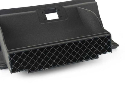 Guantero negro OEM 51167141612 para BMW Serie 3 E46 (320i, 323i, 323Ci) con motor M52/M54. Modelos compatibles con cambio manual y automático. Original BMW.