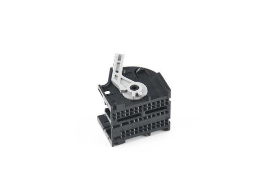 Tapa protectora conector OEM 63117386753 para BMW F30 316d, 316i, 318d (todos los modelos compatibles del 07/2015 al 10/2018). Recambio original BMW.