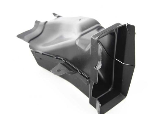 Conducto de ventilación freno izquierdo OEM 51747359791 para BMW G11 y G12. Modelos compatibles: 725d, 730d, 730d xDrive, 730i, 740d xDrive. Original BMW.
