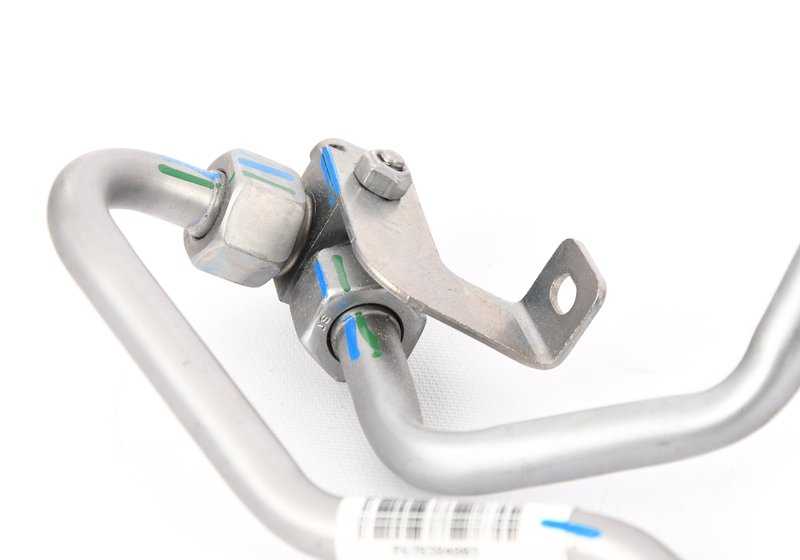Tubería de retorno OEM 32416783848 para BMW X5 E70 3.0si (producción 2007-2010). Repuesto original BMW, parte del sistema de dirección hidráulica.