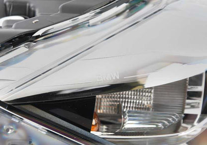 Faros delanteros halógenos derecho OEM 63117365600 para BMW F30, F31. Original BMW.