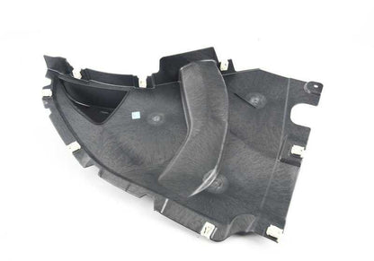 Lower cover of the right wheel pass 51718090248 for BMW X7 G07 XDRive30D, XDRive40D, XDRIVE40I, XDRIVE50I, M50D, M50I. Original BMW.