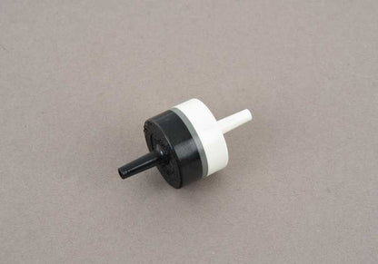 Placa de mariposa OEM 11712240726 para BMW E23, E28, E34, E36. Componente del sistema de admisión y recirculación de gases. Original BMW.