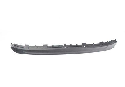 Labio inferior paragolpes delantero OEM 51118077058 para BMW Serie 8 G14, G15, G16 (modelos M850i xDrive). Original BMW.
