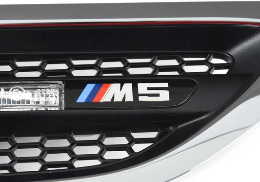 Rejilla decorativa lateral delantera derecha OEM 51134805798 para BMW Serie 5 F10. Original BMW.