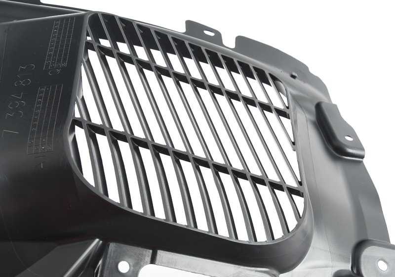 Protector paso de rueda delantero izquierdo OEM 51717394813 para BMW X3 (F97, F97N, G01, G01N) y BMW X4 (F98, F98N, G02, G02N). Original BMW.