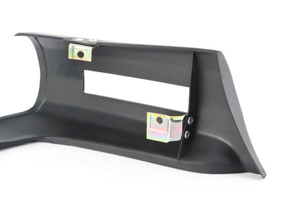 Izquierdo OMBELECTOR OEM 51111937387 per BMW E30. Piece BMW originale installato sul lato del paraurti anteriore. Sostituzione originale per garantire la regolazione e la qualità nel veicolo BMW.