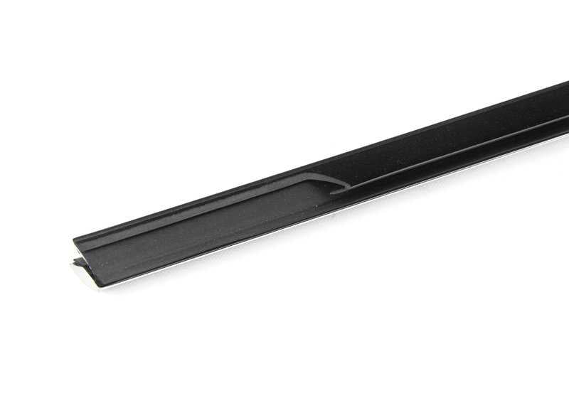 Cubierta exterior del marco de la puerta trasera izquierda OEM 51357182291 para BMW F10, F11. Original BMW.