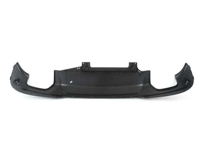 Embellecedor trasero del paragolpes OEM 51128051224 para BMW F07. Pieza exterior original BMW.