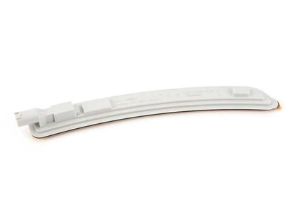 LEFT LETTER PILOT OEM 6314731077 for BMW E70, E71, E72. BMW original lateral marking light for several X5 and X6 models.