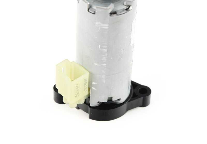 Motor ajuste de asiento (longitudinal) OEM 52107328696 para BMW F21, F22, F23, F87, F32, F82. Original BMW.