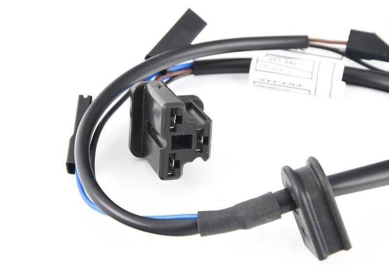 Cableado del motor OEM 61111243646 para BMW E12, E21, E23, E24. Original BMW.