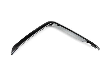 Clip rejilla lateral derecha OEM 51118092248 para BMW X6 {G06}. Compatible con versiones xDrive30d, xDrive30i, xDrive40d, xDrive40i y M50d (2019-2023). Pieza original BMW.
