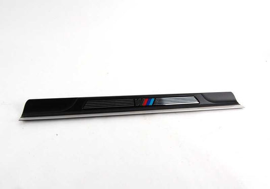Rechte Eingangsverzerrerin für BMW 3 E46 -Serie (OEM 51477891930). Original BMW