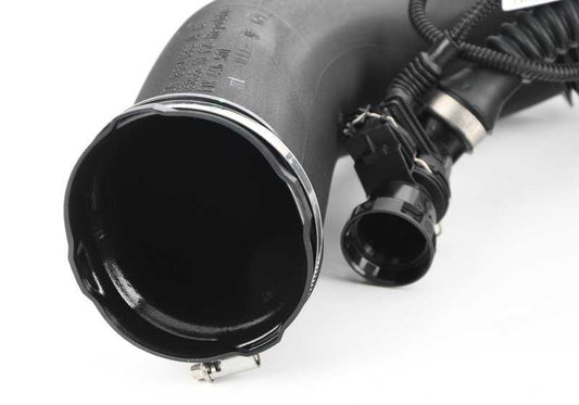Tubo de admisión de aire OEM 13718574784 para BMW F10, F02. Pieza original BMW.
