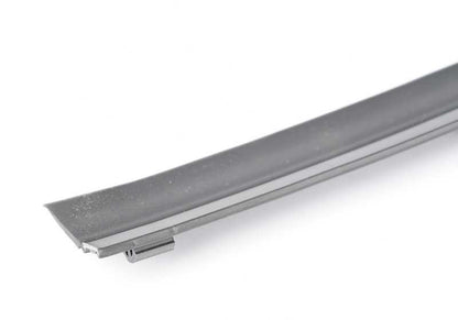 Junta de puerta delantera inferior OEM 51339807147 para MINI Countryman R60 (2010-2016). Original MINI.