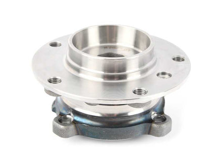 Kit de servicio rodamiento de rueda OEM 31222326578 para BMW E39. Incluye tornillos, tuercas y rodamiento delantero. Original BMW.