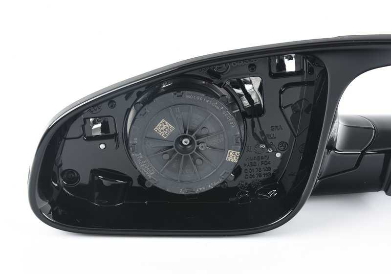Carcasa de espejo M sin cristal calefactable izquierdo OEM 51168080453 para BMW F87. Original BMW.