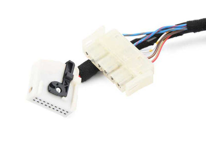 Cable conexión navegación OEM 61126915132 para BMW E39 520i, 520d (compatibles con MKIII, navegación). Original BMW.