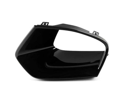 Tapa conducto aire izquierdo OEM 51117471517 para BMW G20, G21. Original BMW.