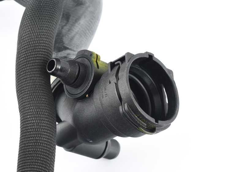 OEM refrigerant hose 17127600131 for BMW F01, F02. Original BMW.